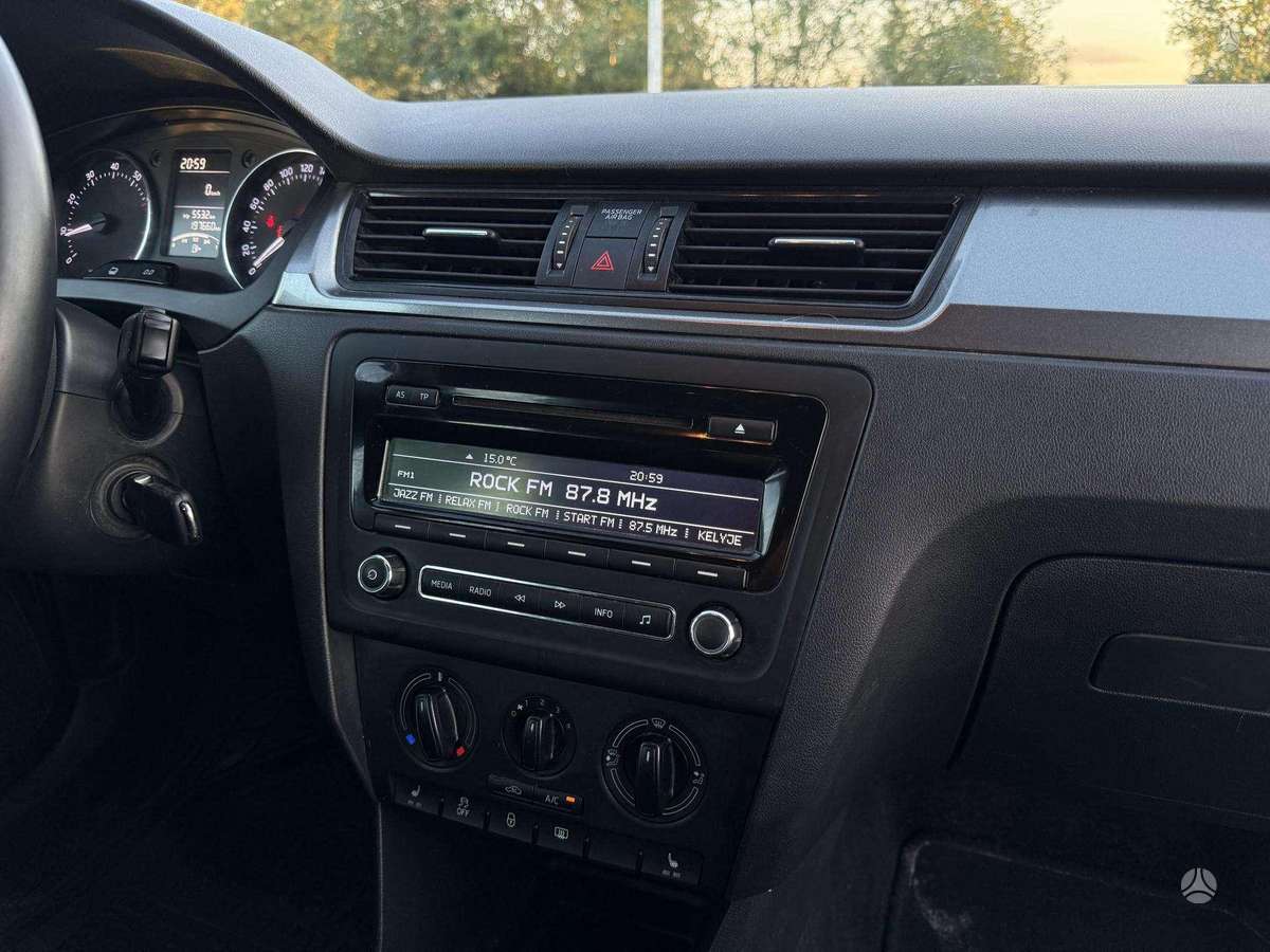 Skoda Rapid, 1.2 l., hatchback