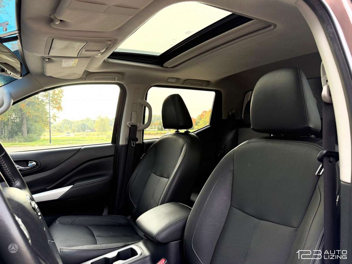 Nissan Navara, 2.3 l., pick-up