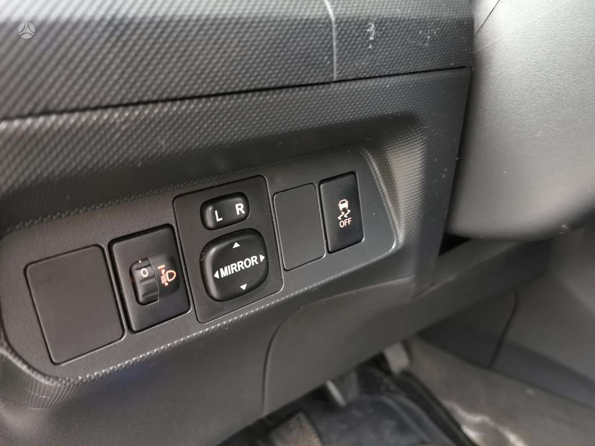 Toyota Auris, 2.0 l., hečbekas