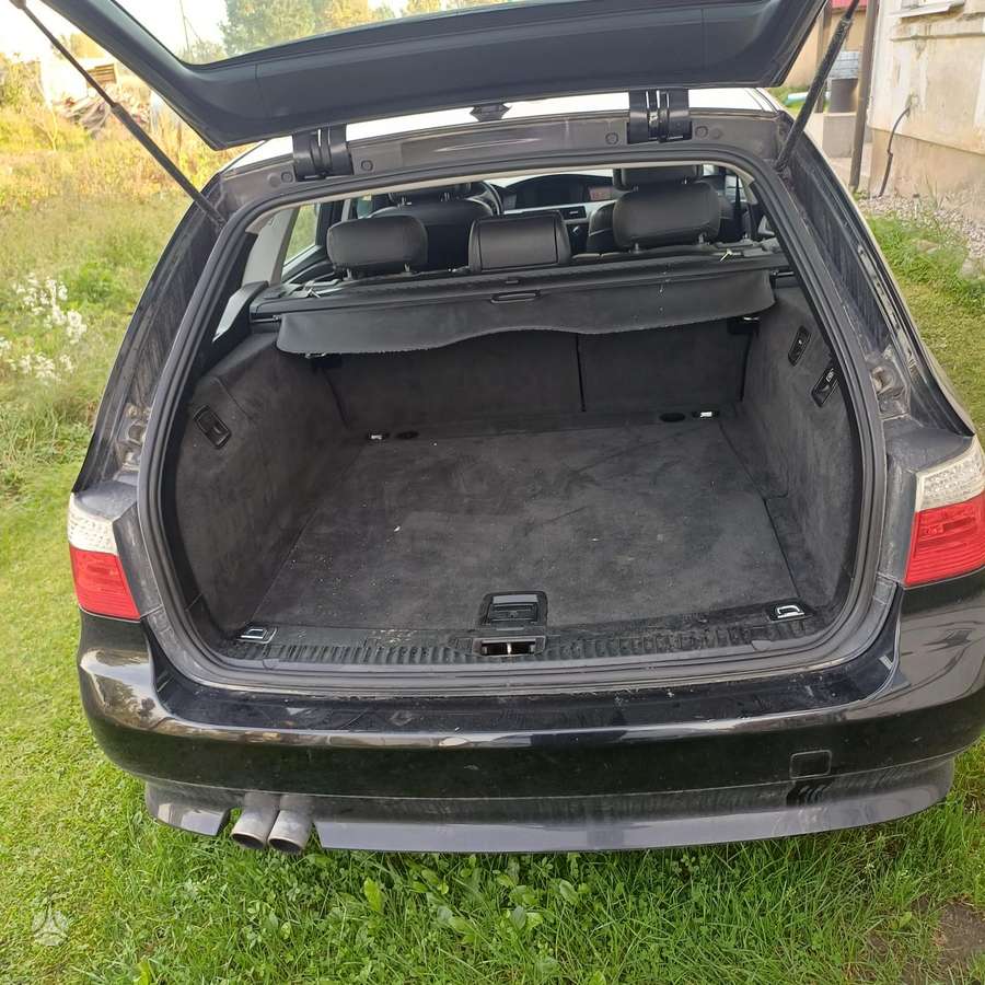 BMW 523, 2.5 l., Универсал
