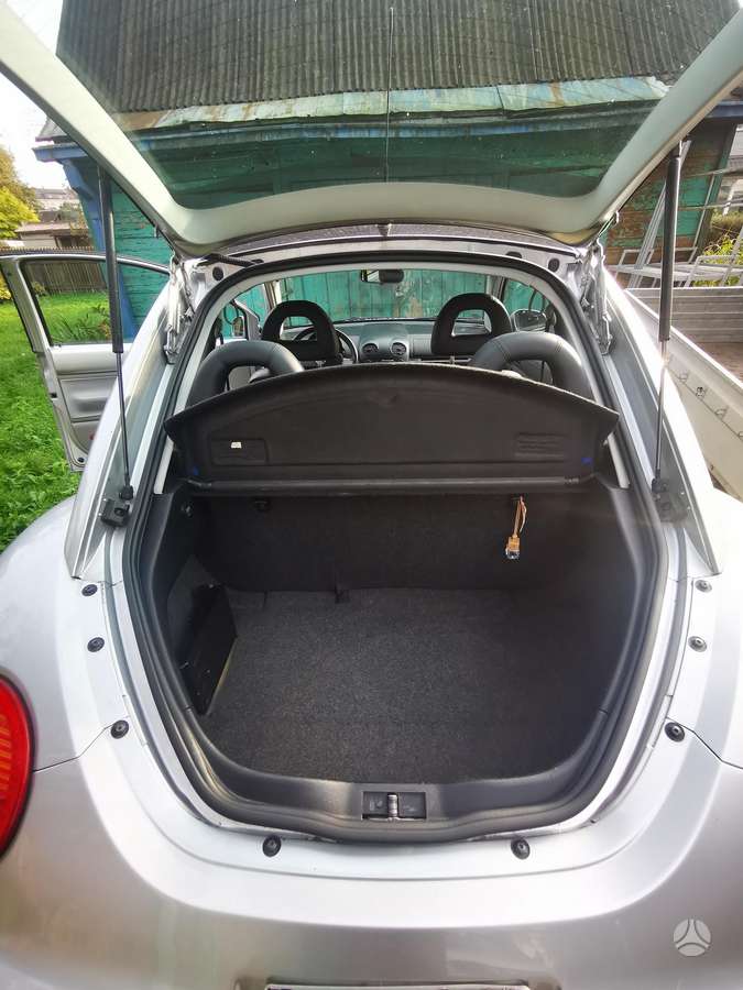 Volkswagen Beetle, 2.0 l., mpv / minivan