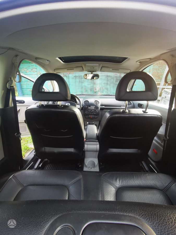 Volkswagen Beetle, 2.0 l., mpv / minivan