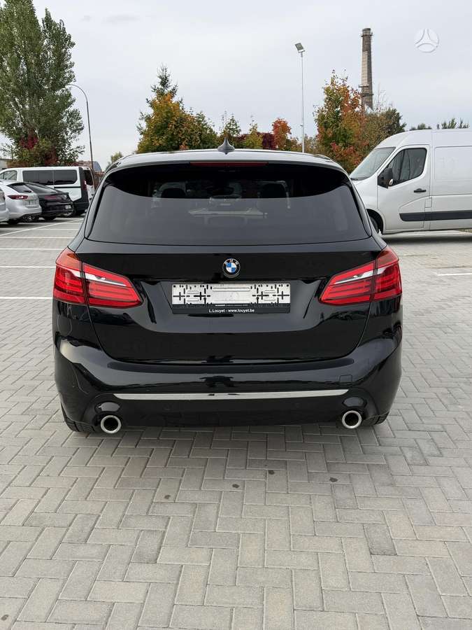 BMW 218 Active Tourer, 2.0 l., Минивэн
