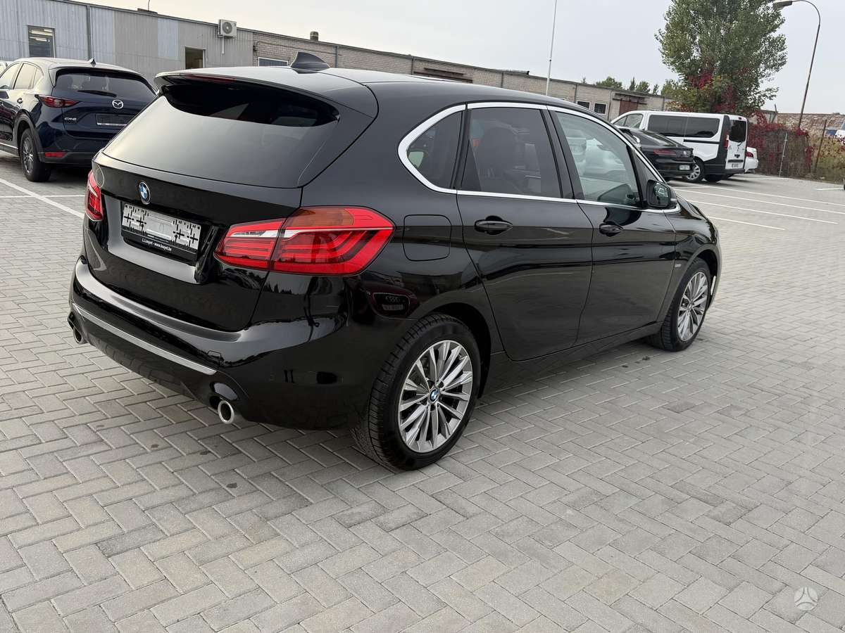 BMW 218 Active Tourer, 2.0 l., Минивэн