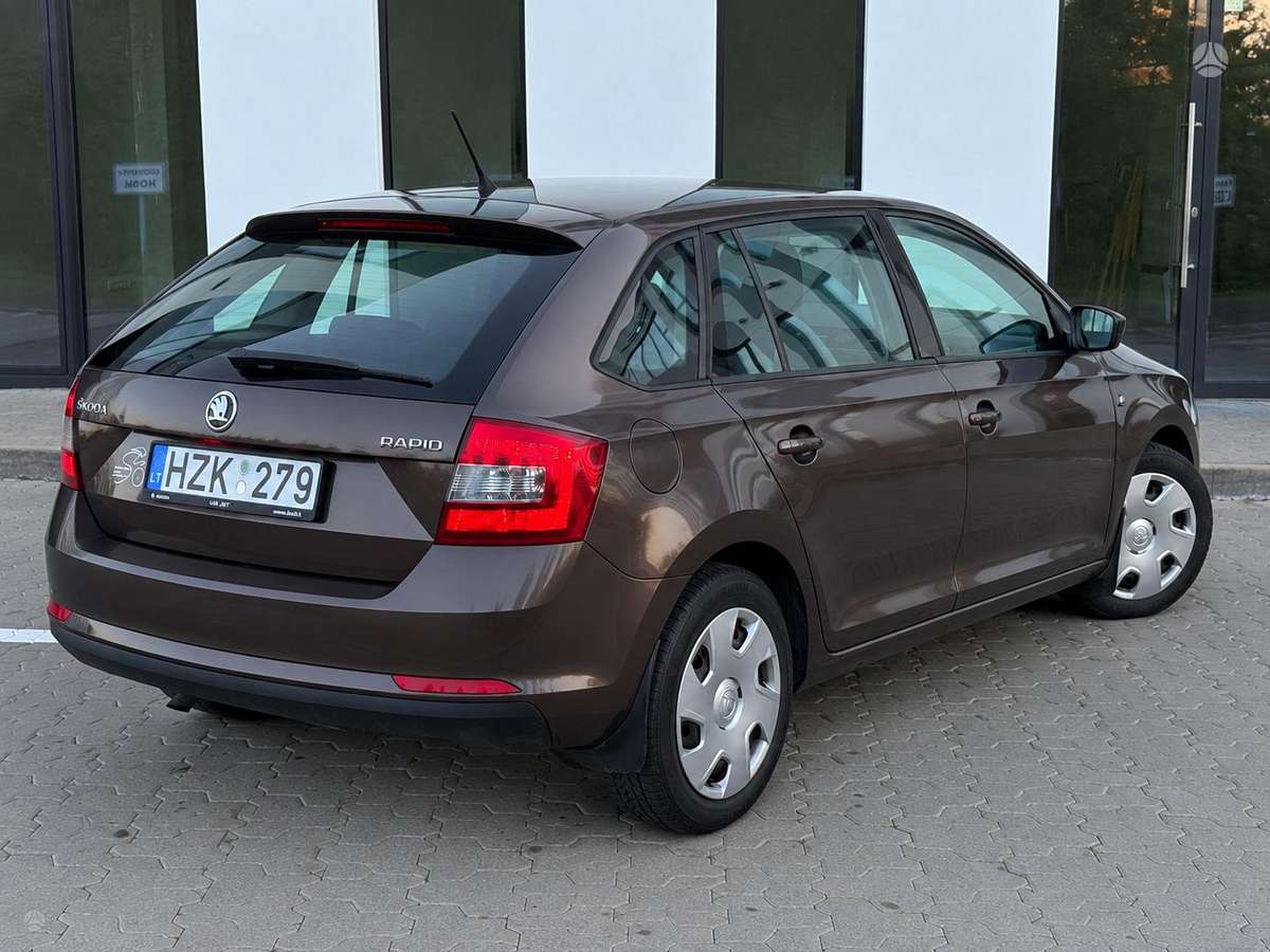Skoda Rapid, 1.2 l., Хэтчбек
