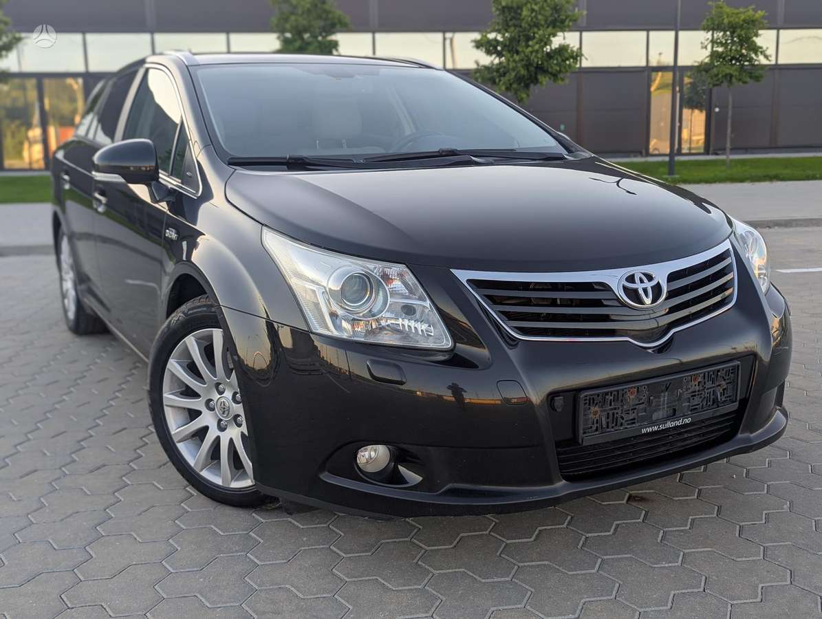 Toyota Avensis, 2.2 l., Универсал