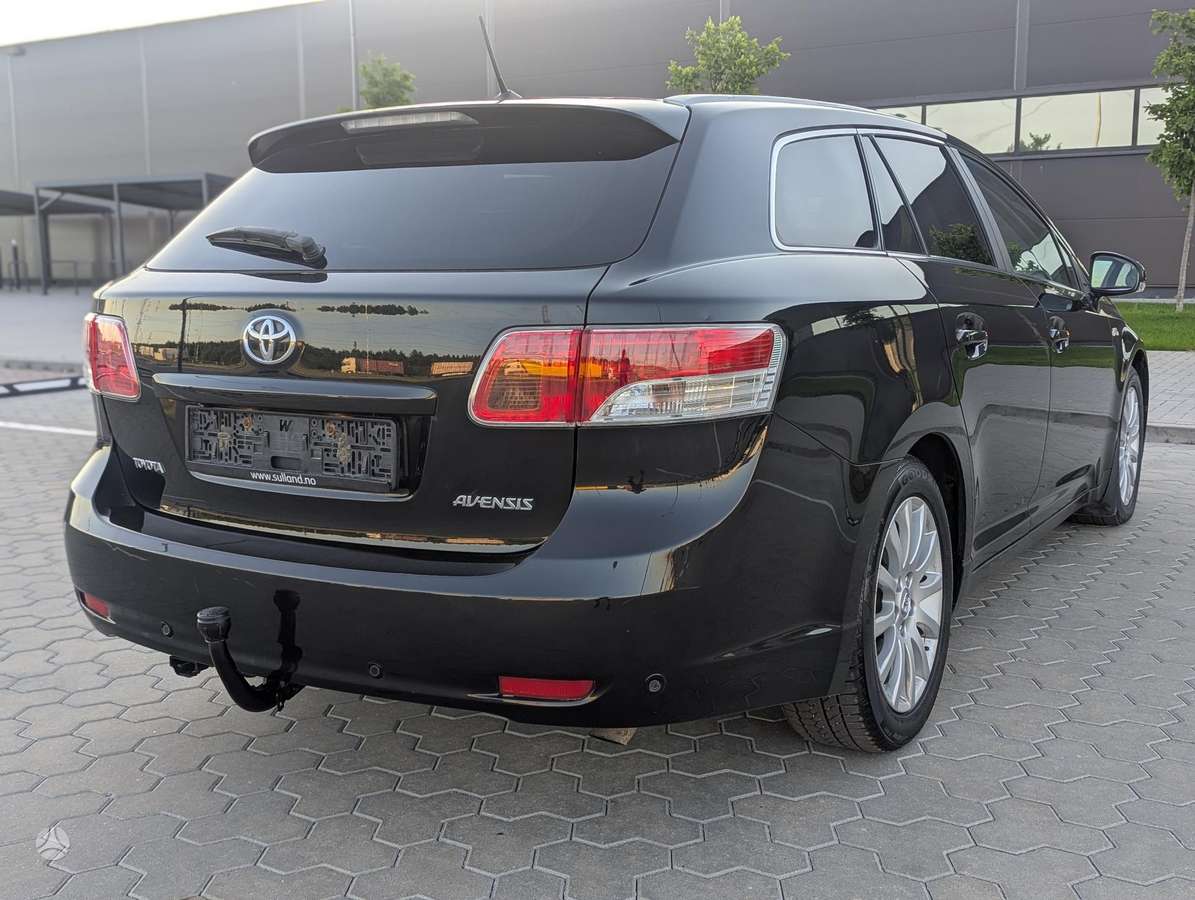Toyota Avensis, 2.2 l., Универсал