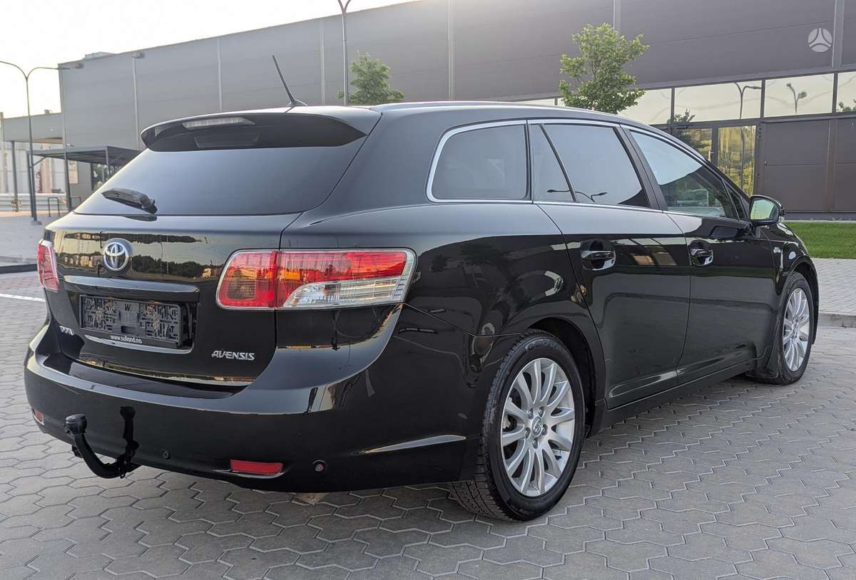 Toyota Avensis, 2.2 l., Универсал