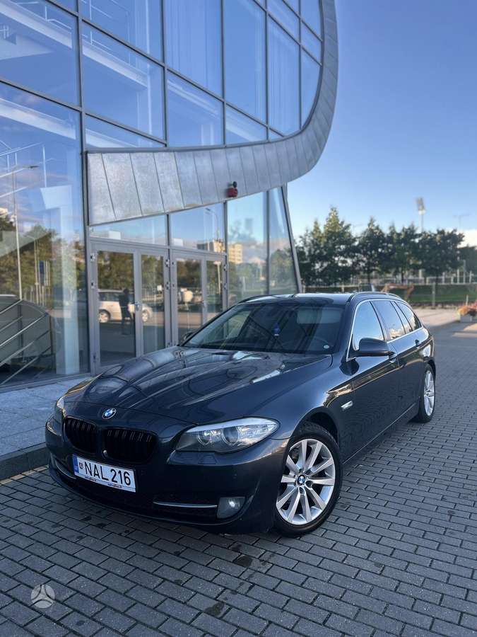 BMW 520, 2.0 l., Универсал
