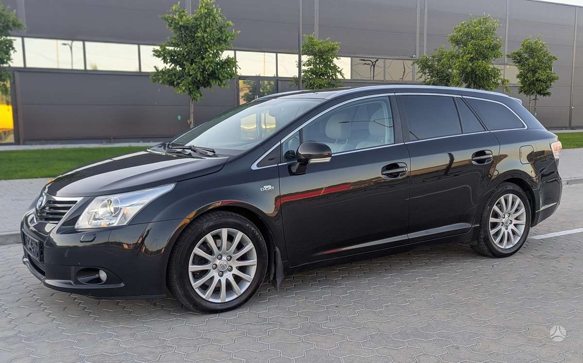 Toyota Avensis, 2.2 l., Универсал