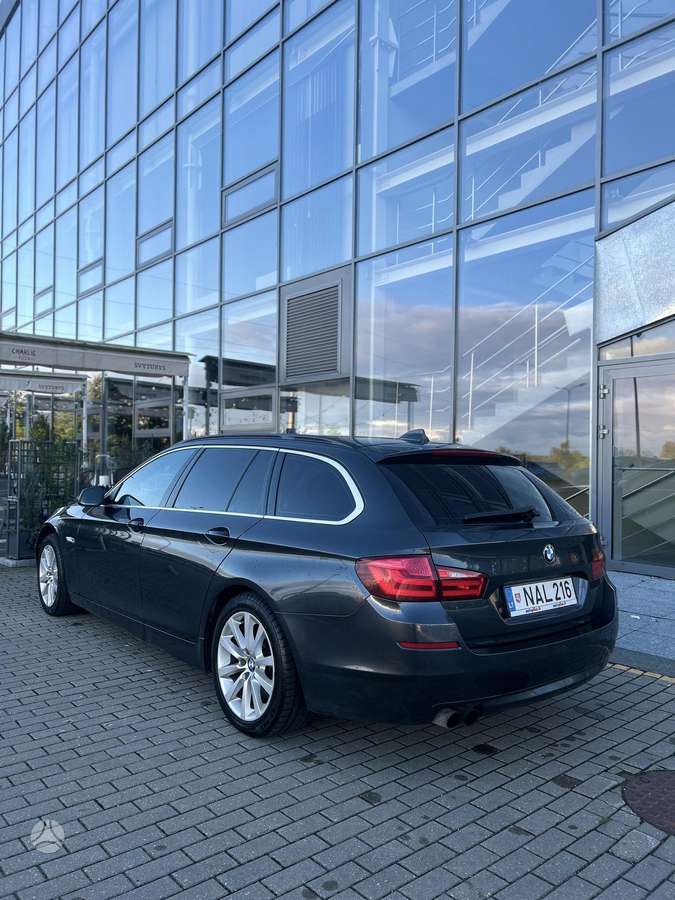 BMW 520, 2.0 l., universalas