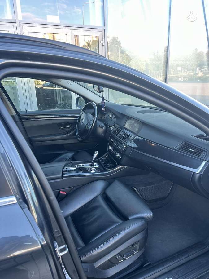 BMW 520, 2.0 l., Универсал