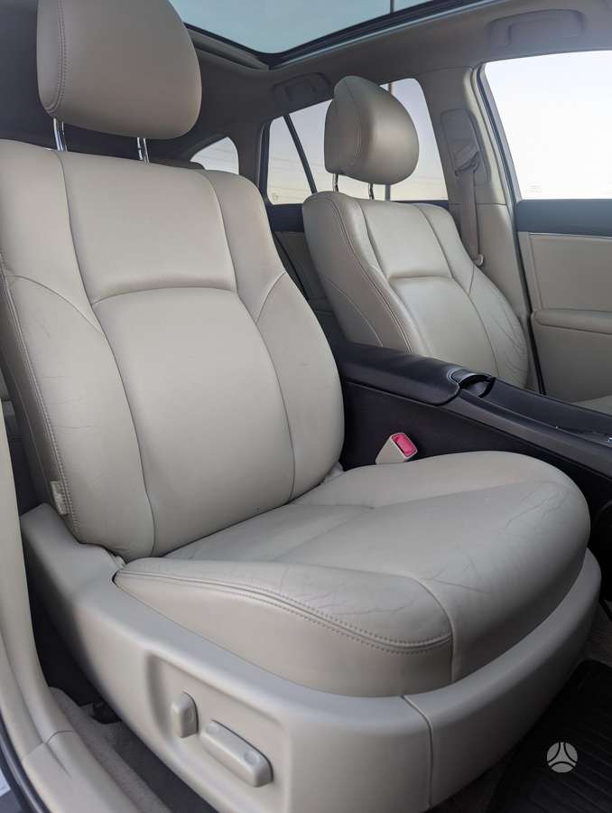 Toyota Avensis, 2.2 l., Универсал