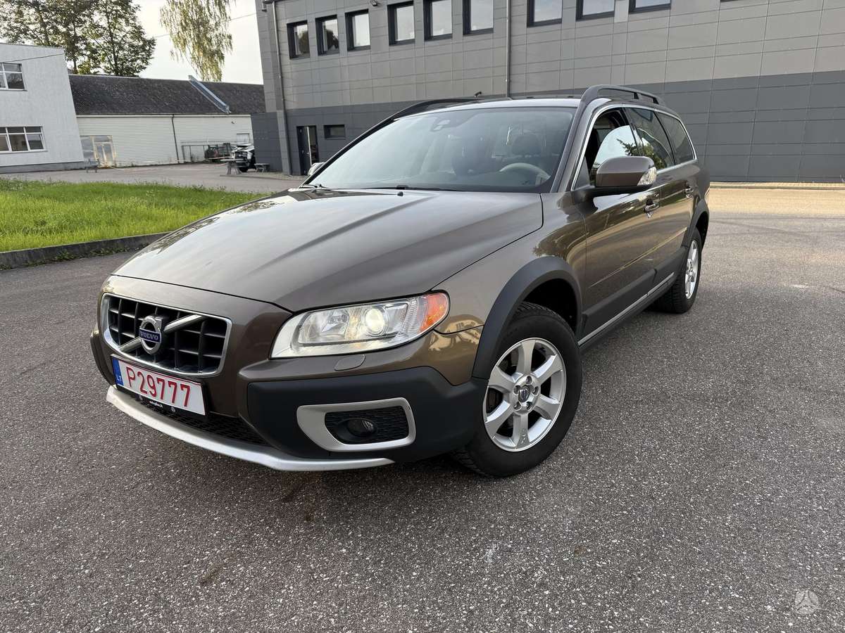 Volvo XC70, 2.0 l., Универсал