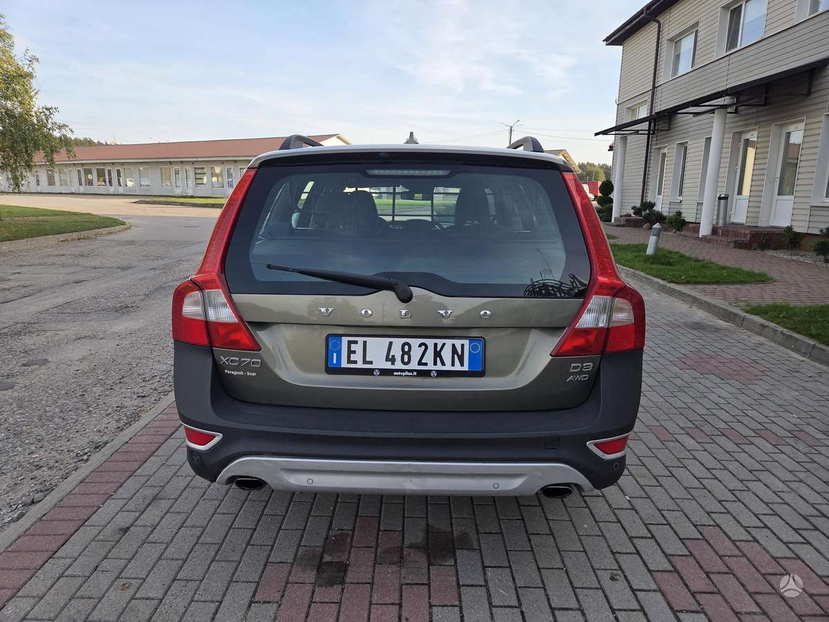 Volvo XC70, 2.4 l., Универсал