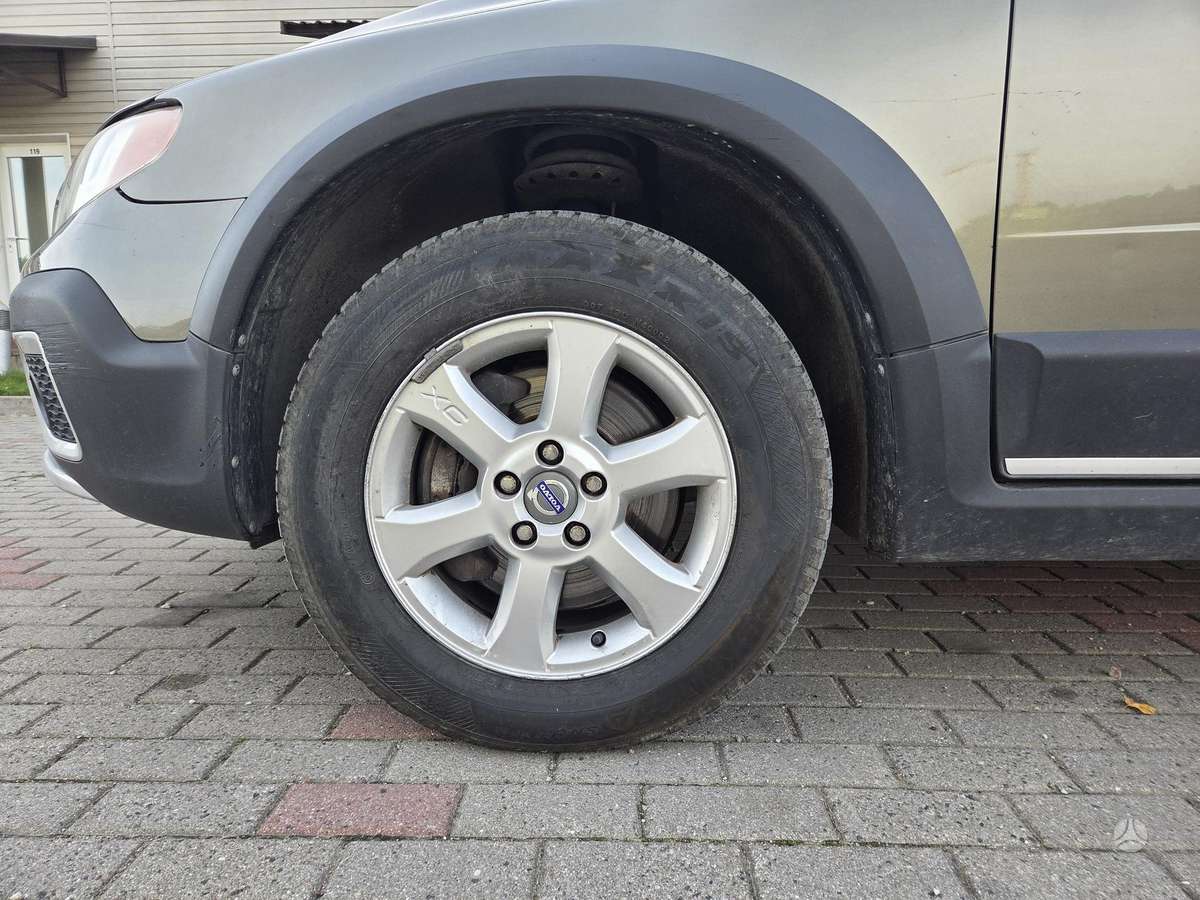 Volvo XC70, 2.4 l., Универсал