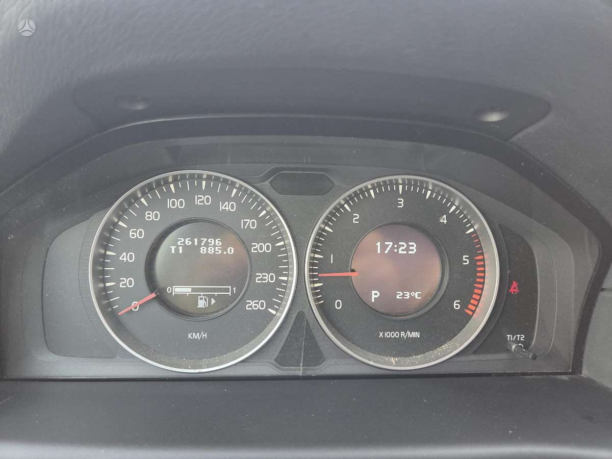 Volvo XC70, 2.4 l., universalas