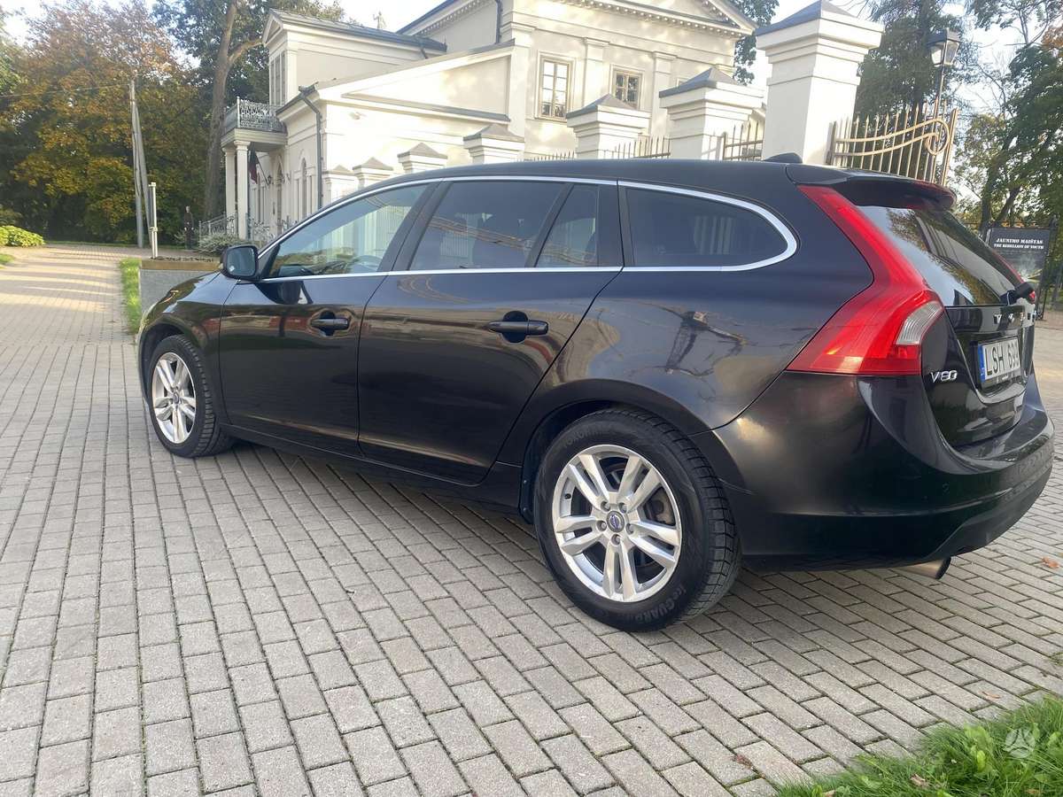Volvo V60, 2.0 l., universalas