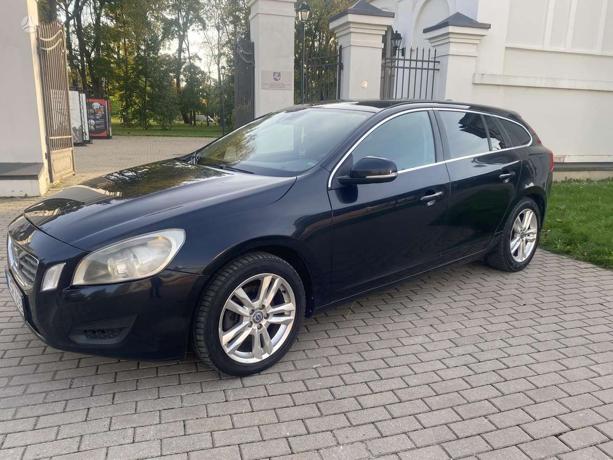 Volvo V60, 2.0 l., universalas