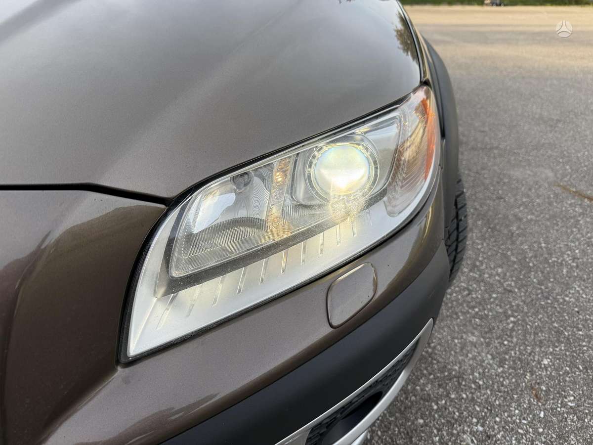 Volvo XC70, 2.0 l., wagon