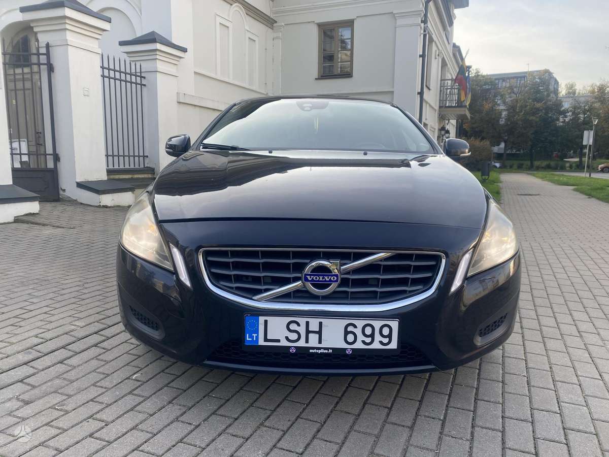 Volvo V60, 2.0 l., universalas