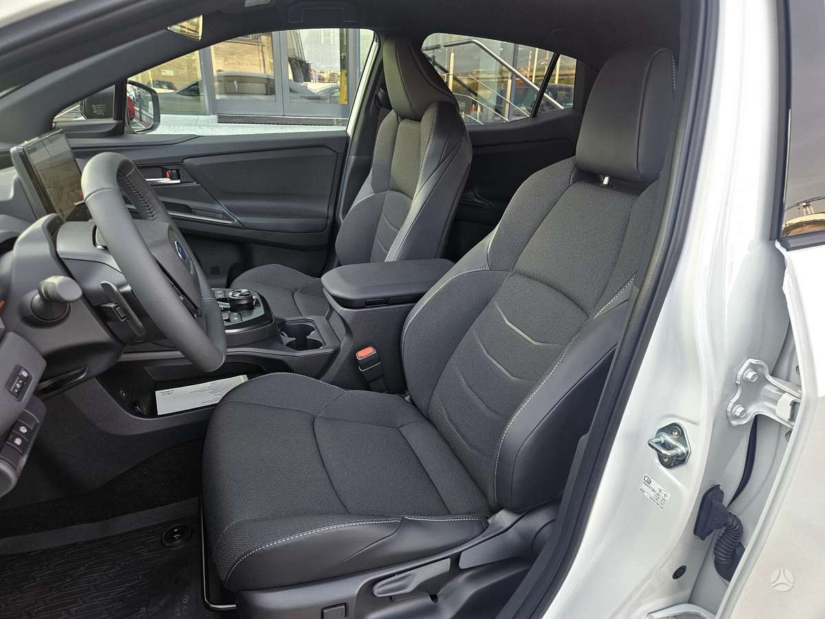 Subaru Uncharted, 57 kWh, hatchback