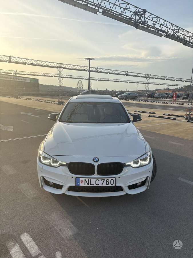 BMW 320, 2.0 l., Седан