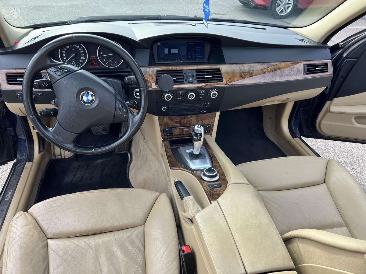 BMW 530, 3.0 l., wagon