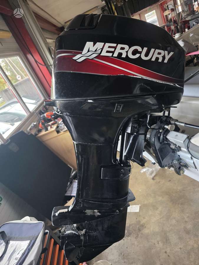 Mercury 30HP, dvitakčiai pakabinami