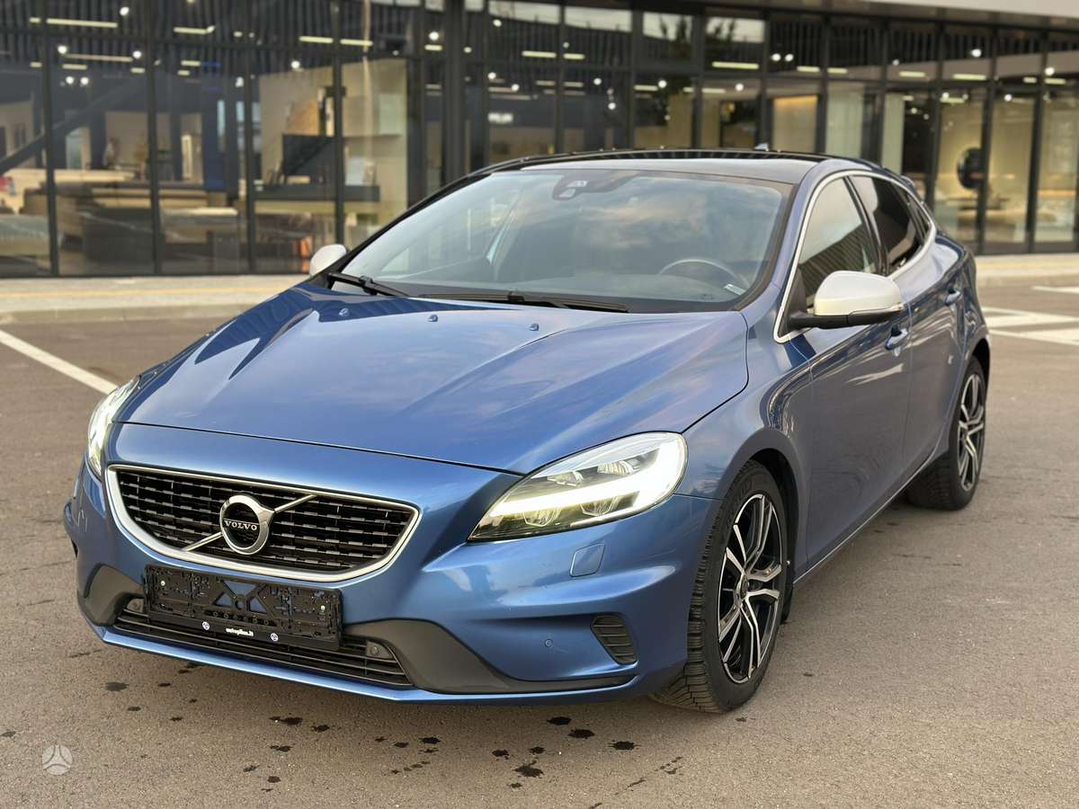 Volvo V40, 2.0 l., Хэтчбек