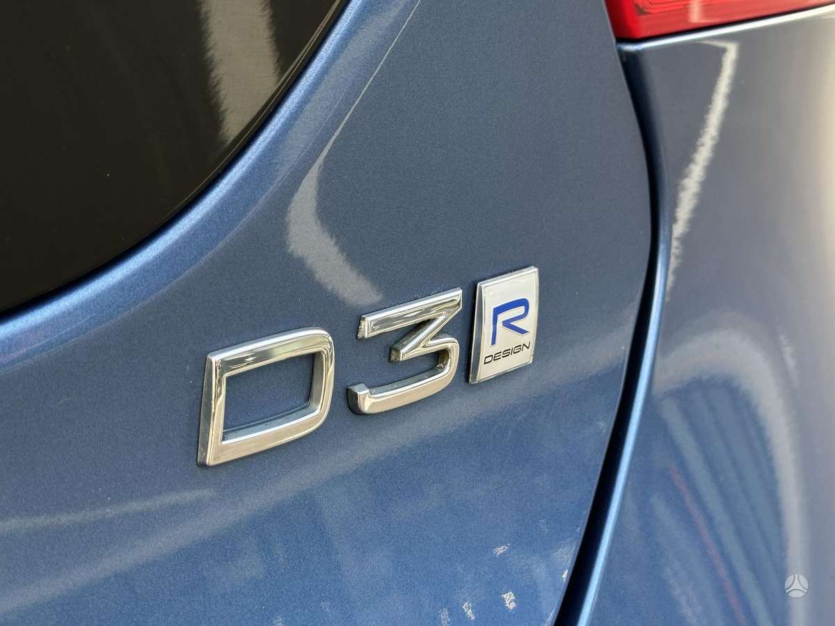 Volvo V40, 2.0 l., hatchback