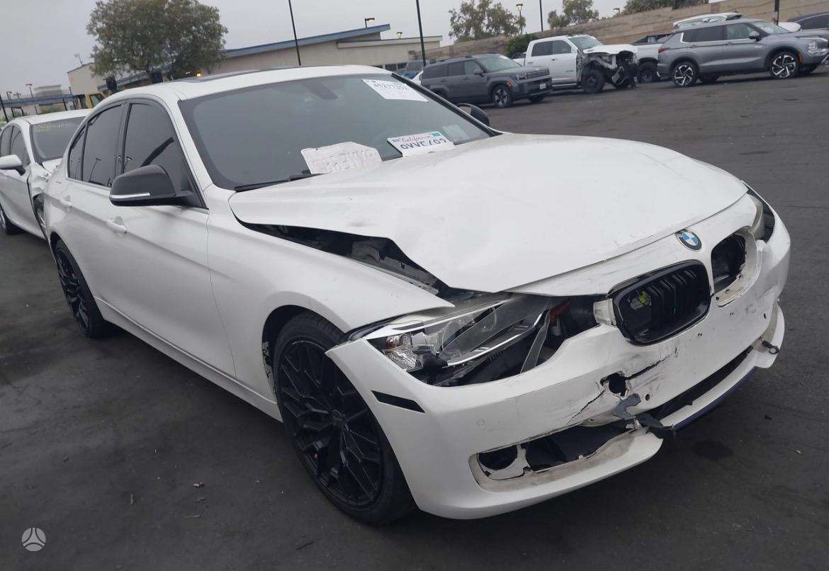 BMW 335, 3.0 l., Седан