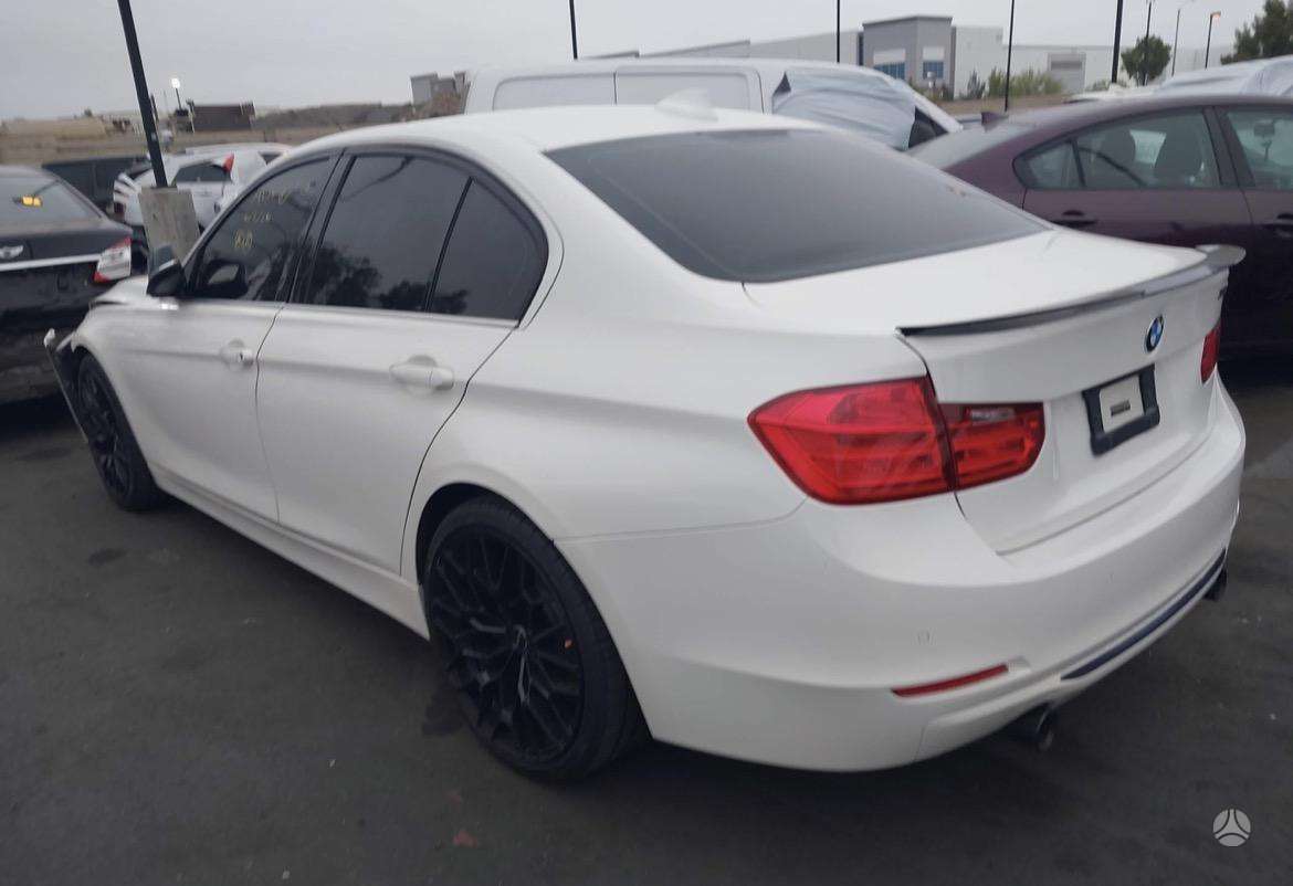 BMW 335, 3.0 l., Седан