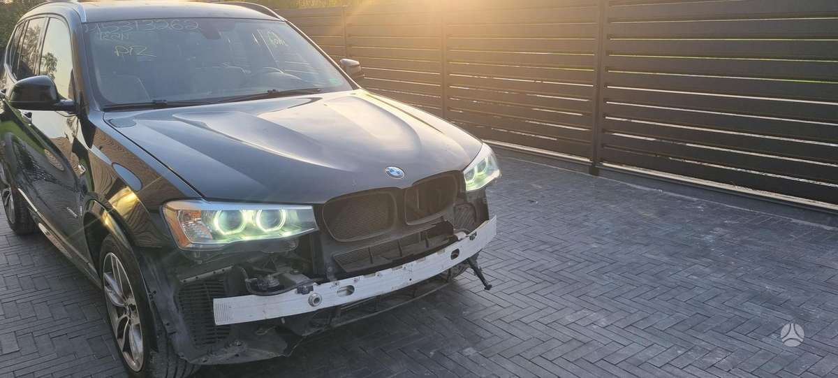 BMW X3, 2.0 l., off-road / crossover