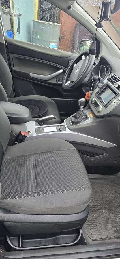 Ford Kuga, 2.0 l., Внедорожник / Кроссовер