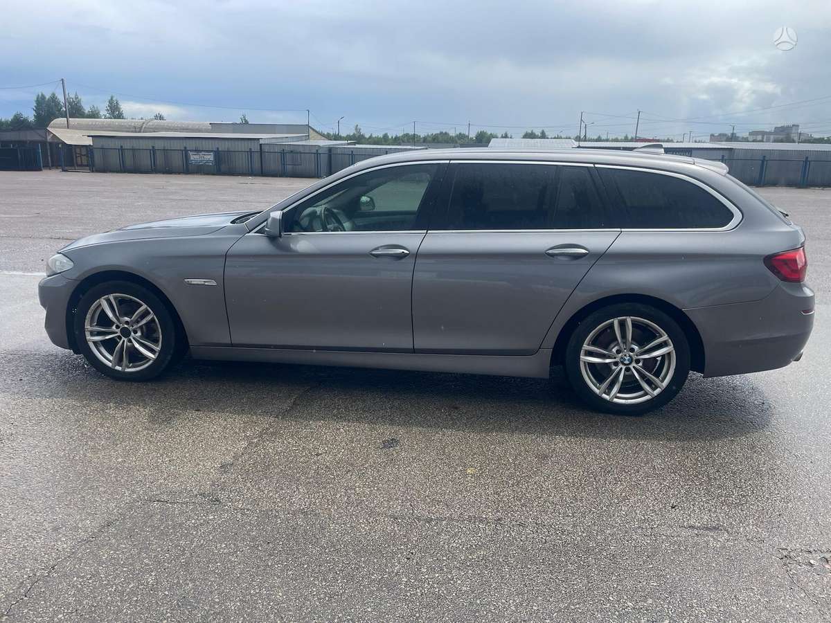 BMW 520, 2.0 l., universalas