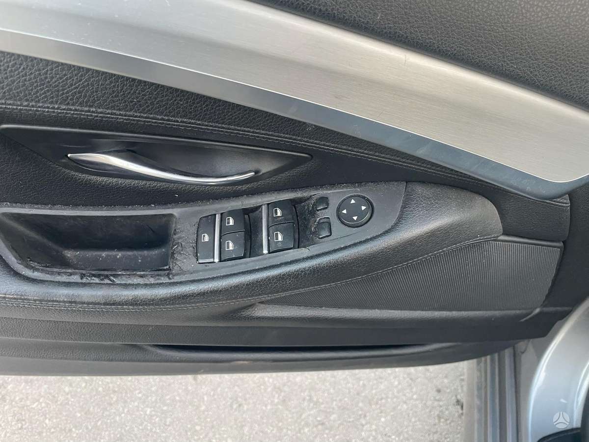 BMW 520, 2.0 l., wagon