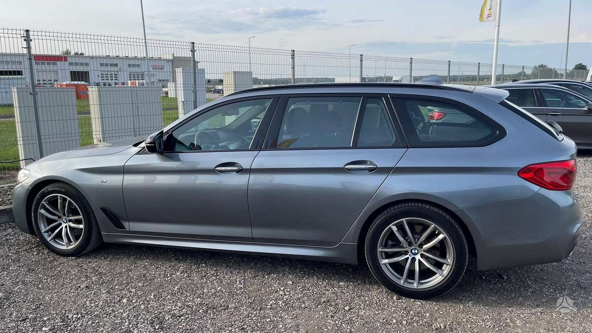 BMW 520, 2.0 l., wagon