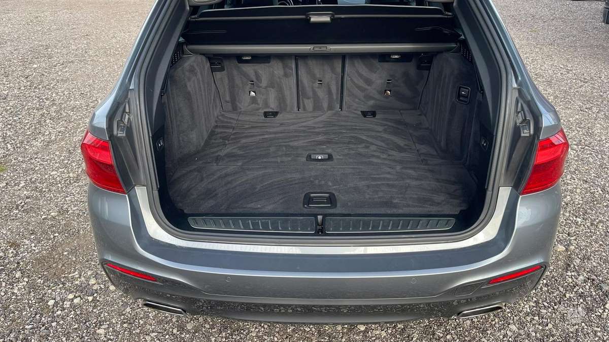 BMW 520, 2.0 l., wagon