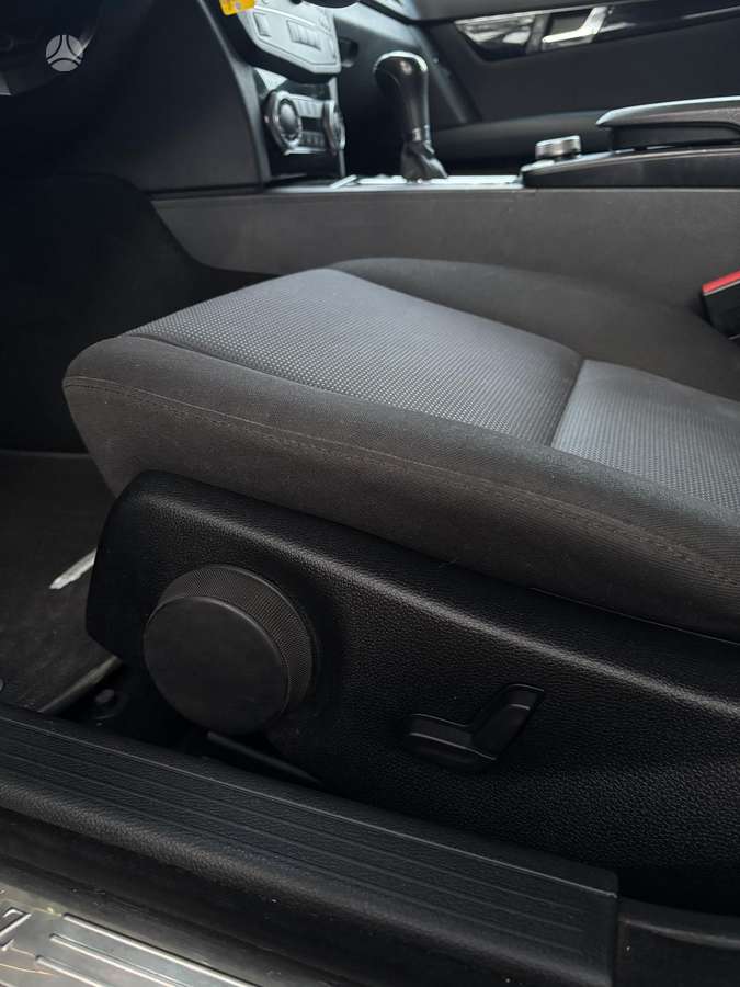 Mercedes-Benz C220, Универсал