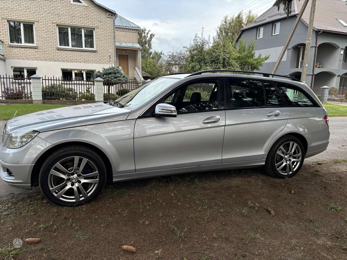 Mercedes-Benz C220, Универсал