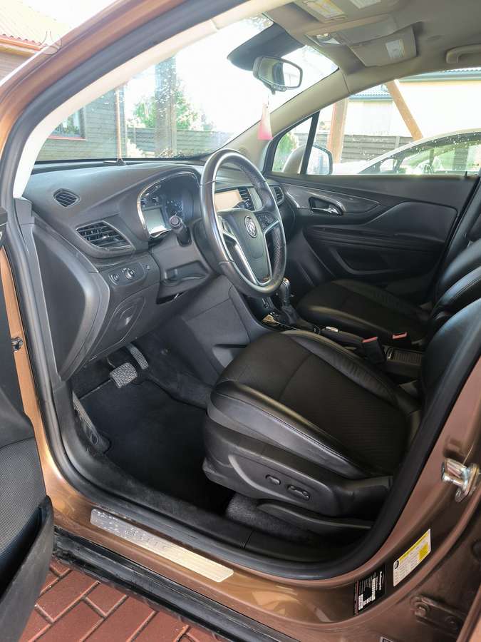 Buick Encore, 1.4 l., off-road / crossover