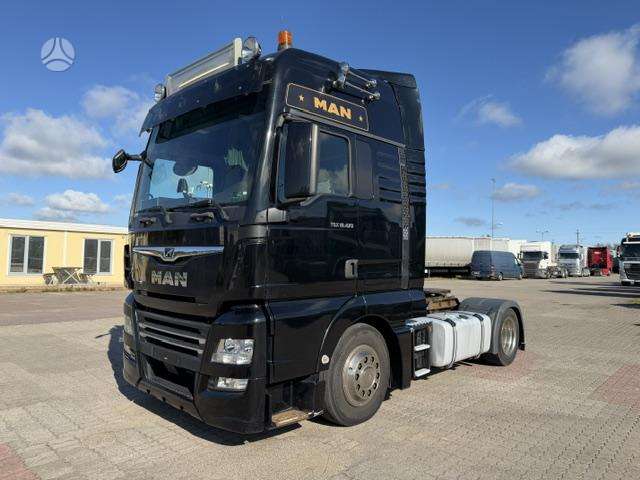 MAN TGX 18.470, double sleeper