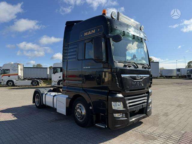 MAN TGX 18.470, double sleeper