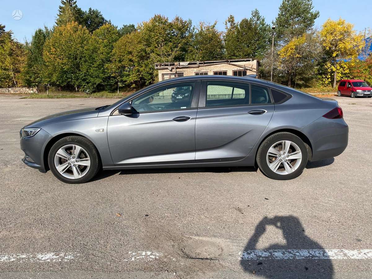Opel Insignia, 1.6 l., hatchback
