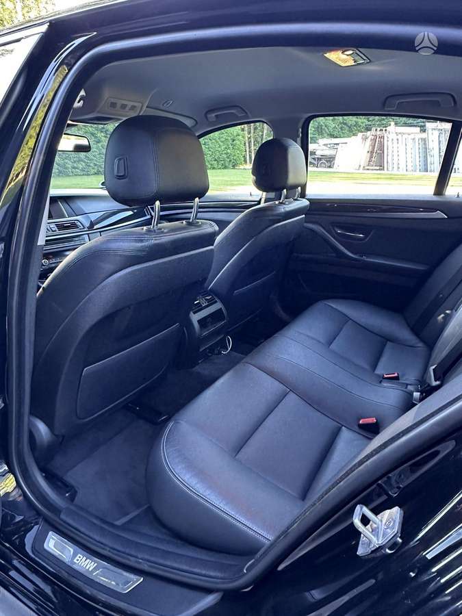 BMW 525, 2.0 l., Седан