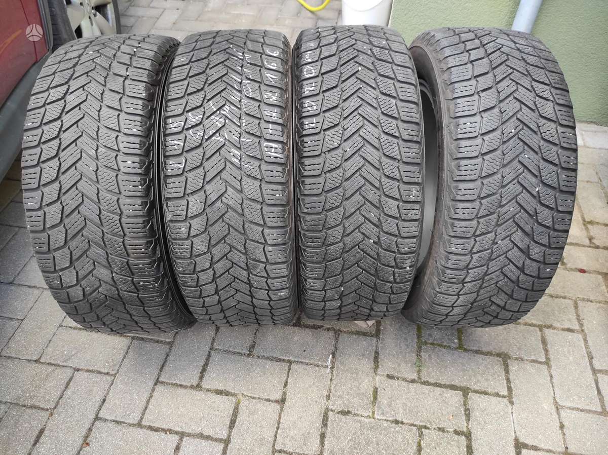 Michelin, žieminės 215/55 R16