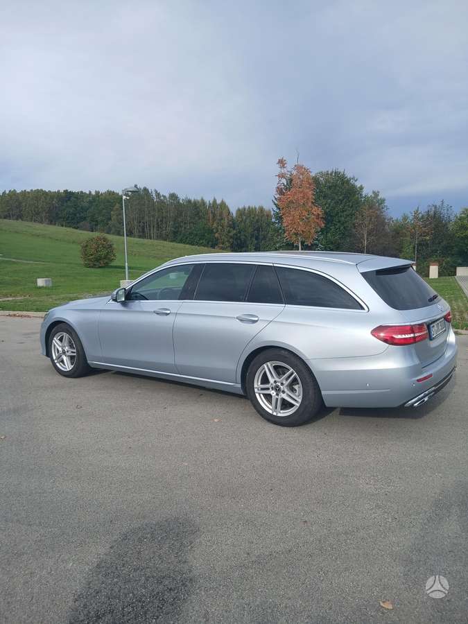 Mercedes-Benz E200, 2.0 l., universalas