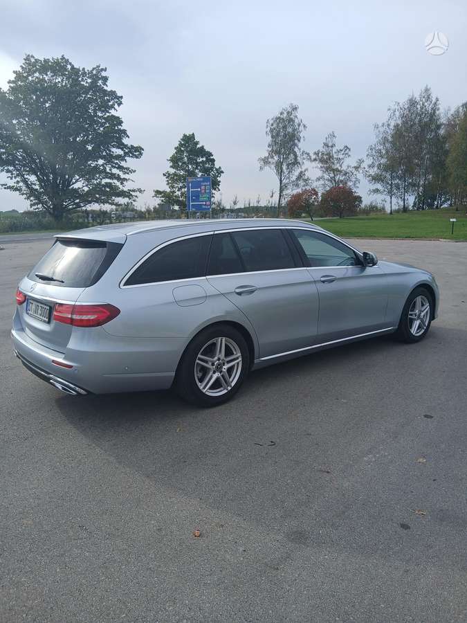 Mercedes-Benz E200, 2.0 l., universalas