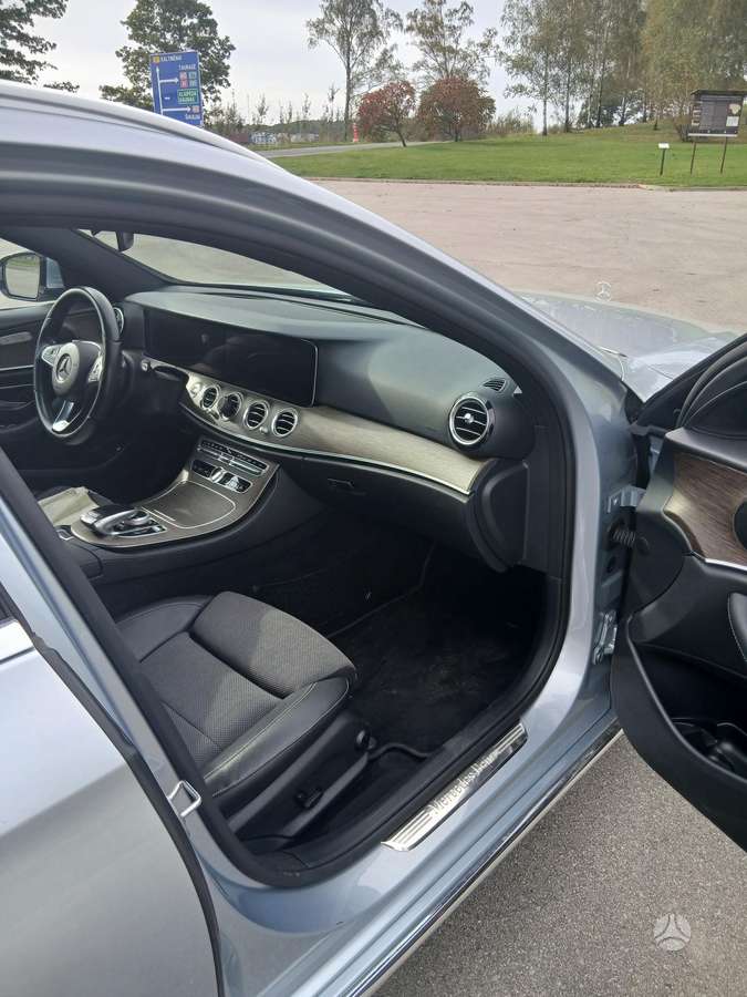 Mercedes-Benz E200, 2.0 l., Универсал